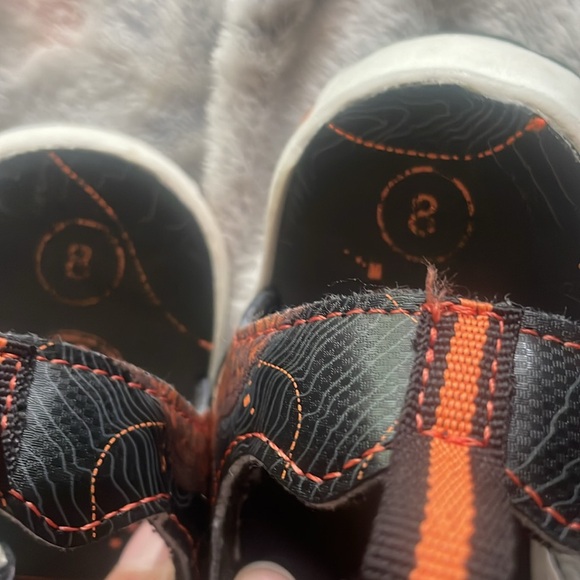 Jurassic Park boys Light-up Sandals & Carter’s light up gym shoes. (Both work) - Picture 9 of 10